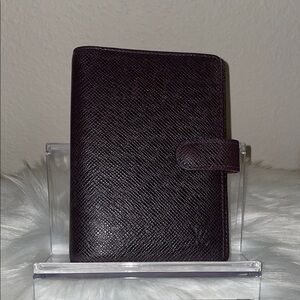 Louis Vuitton Dark purple and brown agenda cover in Taiga leather